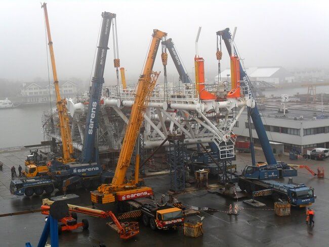 Shipping & Ports